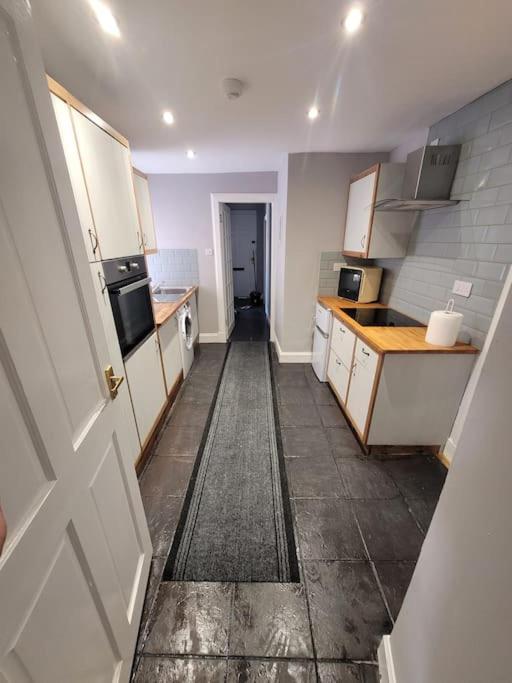 2 Kilkerran Road