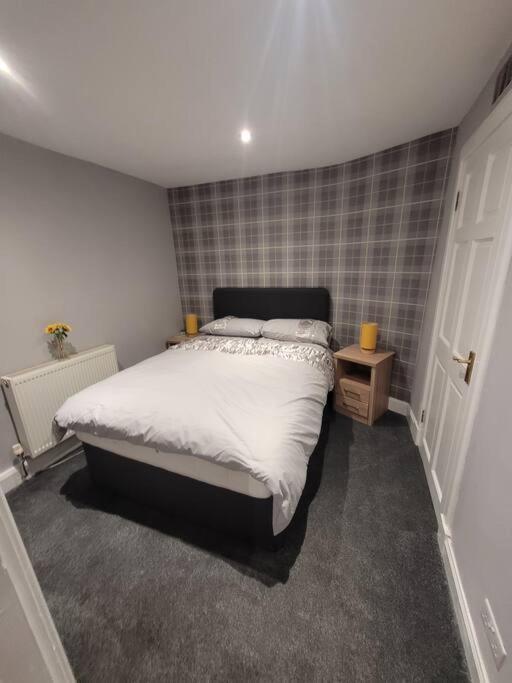 Apartment 2 Kilkerran Road *